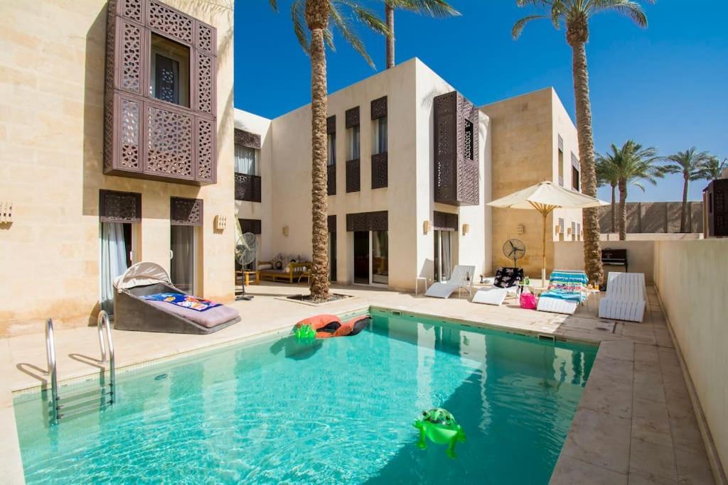 Nayah Stays, Amazing Villa With Private Pool & 5 Master Suites Hurghada Buitenkant foto